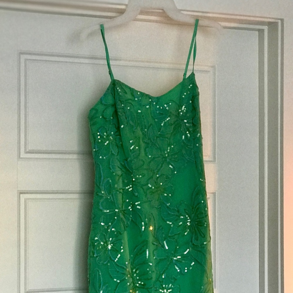 SOLD.  Lily Pulitzer Dress
